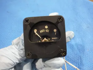 Beech Anti-Ice Gauge  P/N 50-384001-31  (0915-55)  